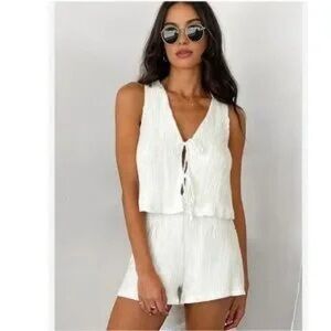 NWT Commense Short Set